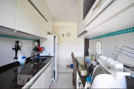 Apartamento para alugar com 55m², 2 quartos e sem vagacozinha