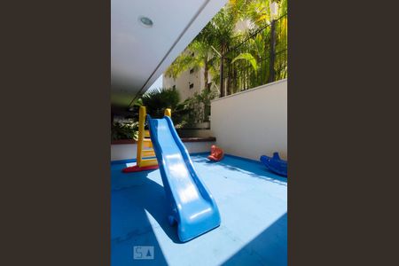 Apartamento para alugar com 60m², 2 quartos e 1 vagaPlayground