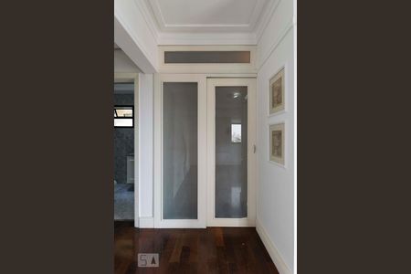 Apartamento à venda com 260m², 4 quartos e 5 vagasCloset do Quarto 2