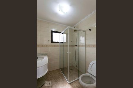 Apartamento à venda com 260m², 4 quartos e 5 vagasCobertura - Banheiro social 2