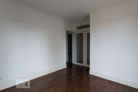 Apartamento à venda com 260m², 4 quartos e 5 vagasQuarto 2