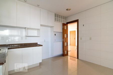 Apartamento à venda com 102m², 3 quartos e 3 vagasCozinha