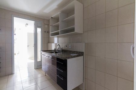 Cozinha de apartamento à venda com 3 quartos, 115m² em Santo Amaro, São Paulo
