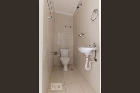 Banheiro de serviço de apartamento à venda com 3 quartos, 115m² em Santo Amaro, São Paulo