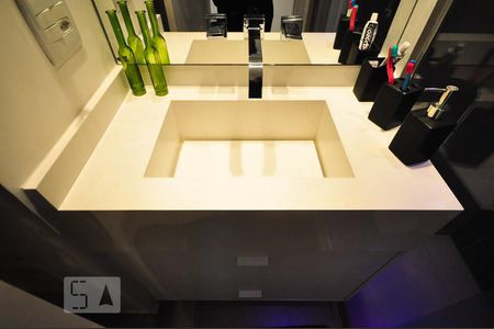 Apartamento à venda com 64m², 2 quartos e 1 vagadetalhe do banheiro suíte 