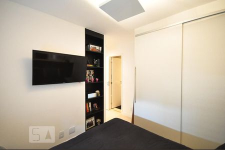 Apartamento à venda com 64m², 2 quartos e 1 vagasuíte 
