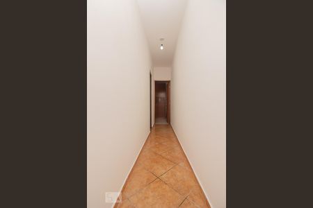 Corredor de casa para alugar com 4 quartos, 144m² em Vila Monumento, São Paulo