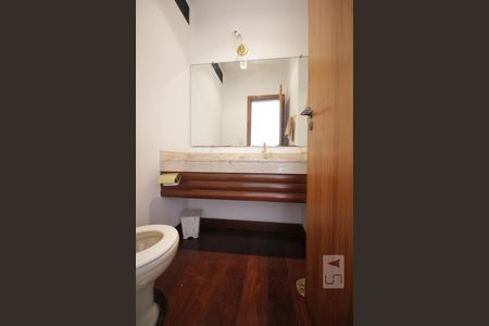 Apartamento à venda com 290m², 4 quartos e 3 vagasLavabo