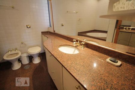 Apartamento à venda com 290m², 4 quartos e 3 vagasPia