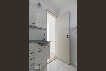 Banheiro de apartamento para alugar com 2 quartos, 60m² em Casa Verde, São Paulo