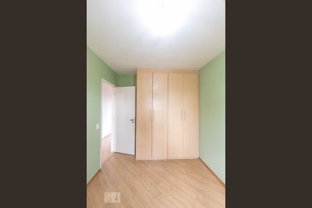 Apartamento à venda com 58m², 2 quartos e 1 vagaQuarto 2