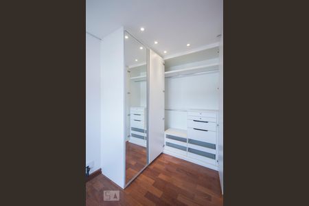 Apartamento à venda com 135m², 3 quartos e 3 vagasSuíte 02