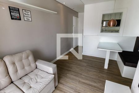 Sala de apartamento para alugar com 2 quartos, 50m² em Jardim Ampliação, São Paulo