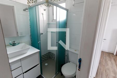 Banheiro de apartamento para alugar com 2 quartos, 50m² em Jardim Ampliação, São Paulo