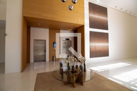 Apartamento à venda com 73m², 2 quartos e 2 vagasHall social