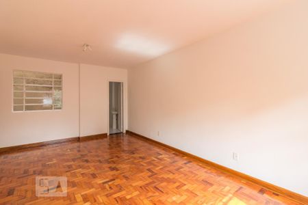 Sala de kitnet/studio para alugar com 1 quarto, 42m² em Bela Vista, São Paulo