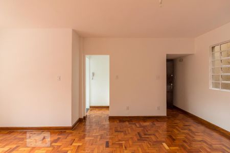 Sala de kitnet/studio para alugar com 1 quarto, 42m² em Bela Vista, São Paulo