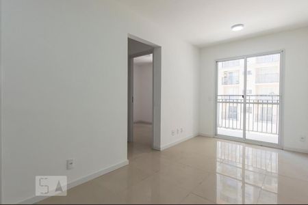 Sala de apartamento para alugar com 2 quartos, 49m² em Jardim Parque Morumbi, São Paulo