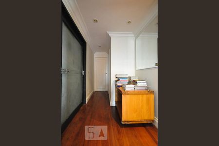 Apartamento para alugar com 530m², 4 quartos e 4 vagashall de entrada