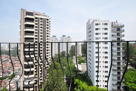 varanda 2 e vista de apartamento à venda com 3 quartos, 135m² em Vila Andrade, São Paulo