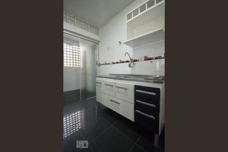 Cozinha de apartamento à venda com 3 quartos, 74m² em Vila Gumercindo, São Paulo