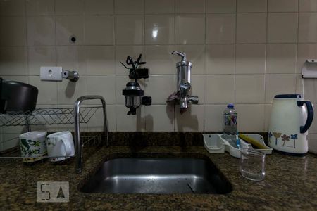 Apartamento à venda com 58m², 2 quartos e 1 vagaCozinha (Torneira)