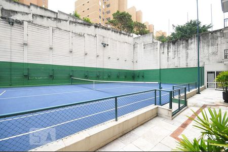 Apartamento para alugar com 211m², 3 quartos e 4 vagasquadra