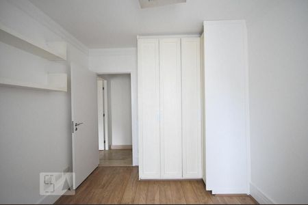 Apartamento para alugar com 211m², 3 quartos e 4 vagassuíte 2