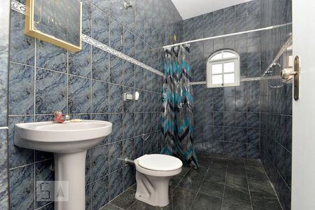 Banheiro da Suíte de casa para alugar com 3 quartos, 230m² em Vila Romana, São Paulo