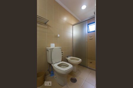 Banheiro de apartamento para alugar com 1 quarto, 44m² em Jardim Paulista, São Paulo