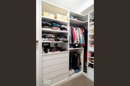 Apartamento à venda com 50m², 1 quarto e 1 vaga Apartamento à venda com 50m², 1 quarto e 1 vagaCloset Suíte