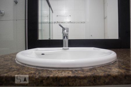 Apartamento para alugar com 110m², 3 quartos e 2 vagasBanheiro