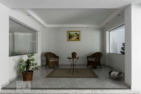 Apartamento para alugar com 85m², 2 quartos e 1 vagaHall social