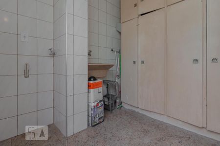 Apartamento para alugar com 85m², 2 quartos e 1 vaga Apartamento para alugar com 85m², 2 quartos e 1 vagaÁrea de serviço