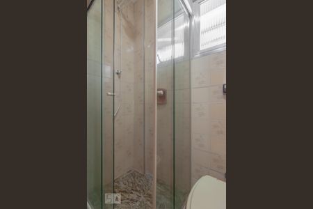 Apartamento para alugar com 85m², 2 quartos e 1 vaga Apartamento para alugar com 85m², 2 quartos e 1 vagaBanheiro Suíte