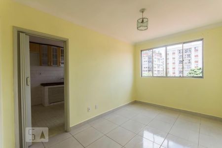 Apartamento à venda com 55m², 1 quarto e sem vaga Apartamento à venda com 55m², 1 quarto e sem vagaSala