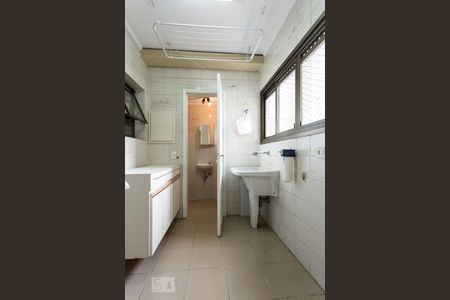 Apartamento à venda com 105m², 3 quartos e 2 vagasÁrea de serviço