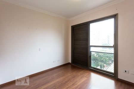 Apartamento à venda com 105m², 3 quartos e 2 vagasQuarto 2