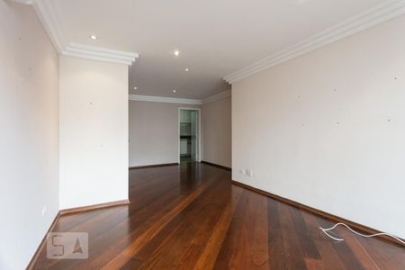 Sala de apartamento à venda com 3 quartos, 105m² em Indianópolis, São Paulo