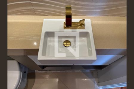 Apartamento à venda com 33m², 1 quarto e sem vagaBanheiro