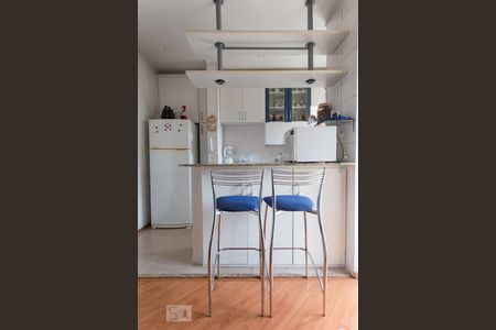 Apartamento à venda com 38m², 1 quarto e 1 vaga Apartamento à venda com 38m², 1 quarto e 1 vagaSala