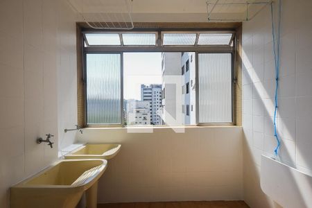 Apartamento à venda com 81m², 2 quartos e 2 vagasÁrea de Serviço