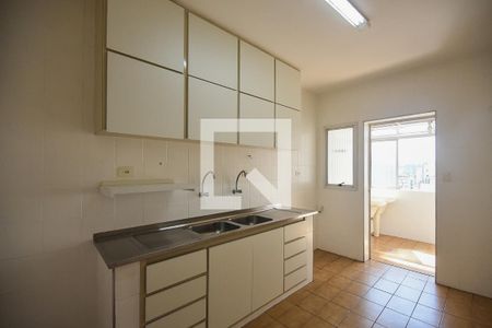Apartamento à venda com 81m², 2 quartos e 2 vagasCozinha
