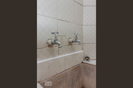 Apartamento para alugar com 70m², 3 quartos e sem vagaÁrea de serviço