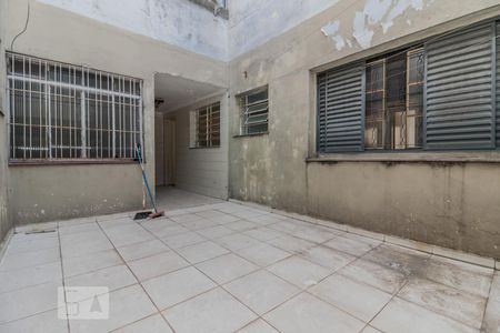 Apartamento para alugar com 70m², 3 quartos e sem vagaQuintal