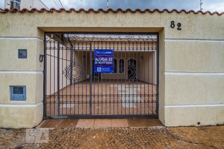Casa para alugar com 190m², 4 quartos e 2 vagas Casa para alugar com 190m², 4 quartos e 2 vagasPlaquinha
