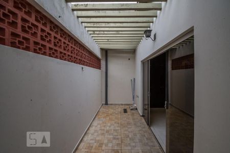 Casa para alugar com 190m², 4 quartos e 2 vagas Casa para alugar com 190m², 4 quartos e 2 vagasVista do quarto 2