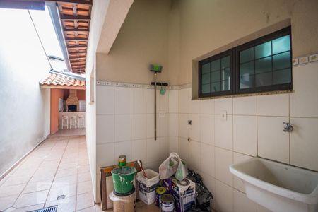 Casa para alugar com 190m², 4 quartos e 2 vagas Casa para alugar com 190m², 4 quartos e 2 vagasÁrea de Serviço