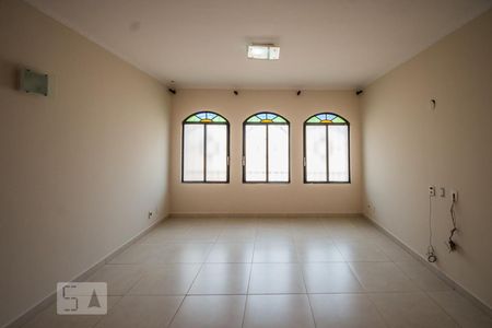 Sala de casa para alugar com 4 quartos, 190m² em Parque Taquaral, Campinas