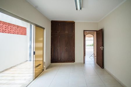 Casa para alugar com 190m², 4 quartos e 2 vagas Casa para alugar com 190m², 4 quartos e 2 vagasCopa